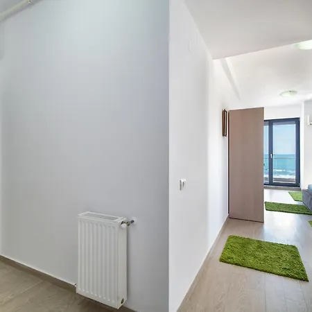 Spectacular Sea View Studio Sunwaves Apartmán *